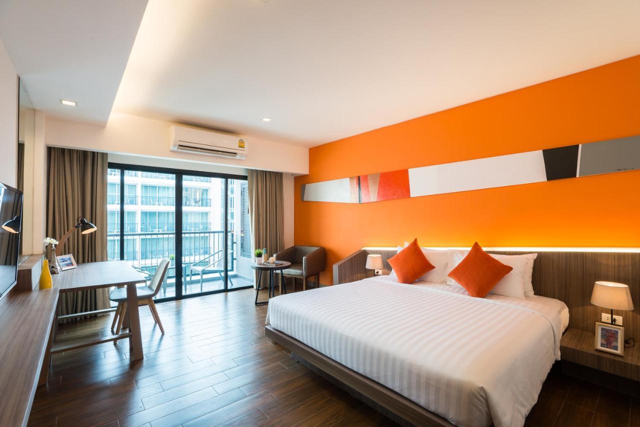 J Inspired Hotel Pattaya Exteriör bild