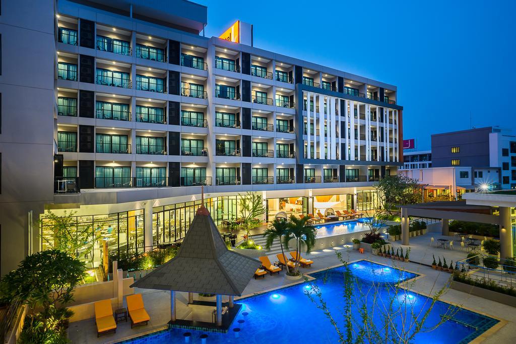 J Inspired Hotel Pattaya Exteriör bild