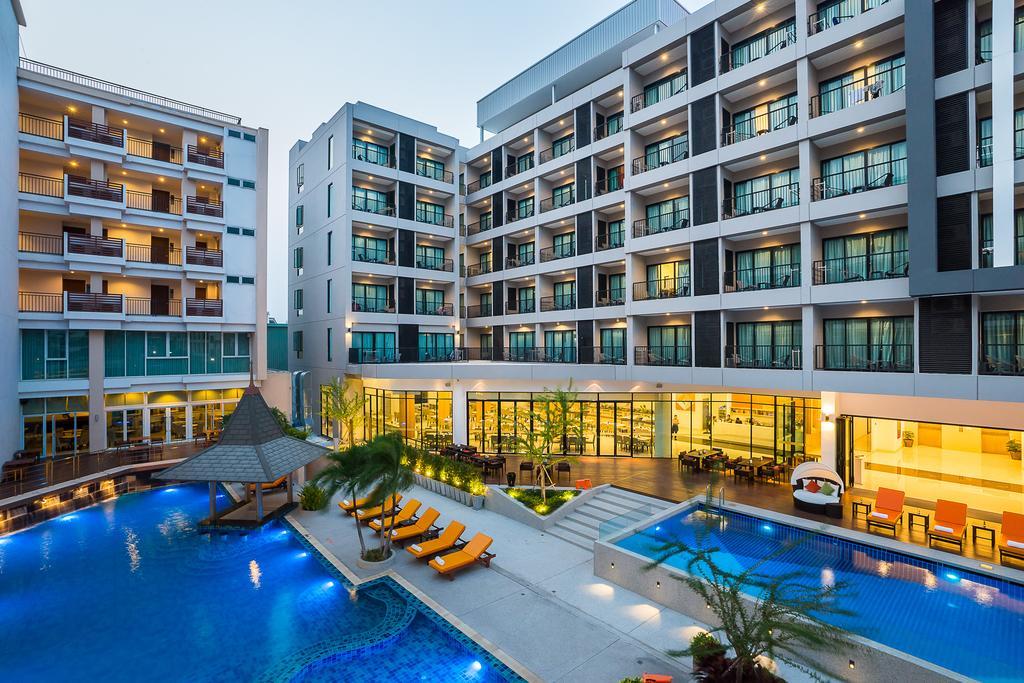 J Inspired Hotel Pattaya Exteriör bild