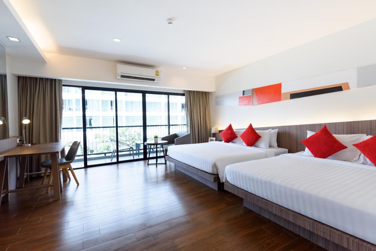 J Inspired Hotel Pattaya Exteriör bild